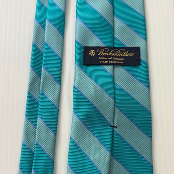 Brooks Brothers ties, 3 of them. Navy Blue and gold, teal and green, purple. - Picture 5 of 8